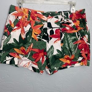 Banana Republic Factory Tropical Cotton Short Size 6